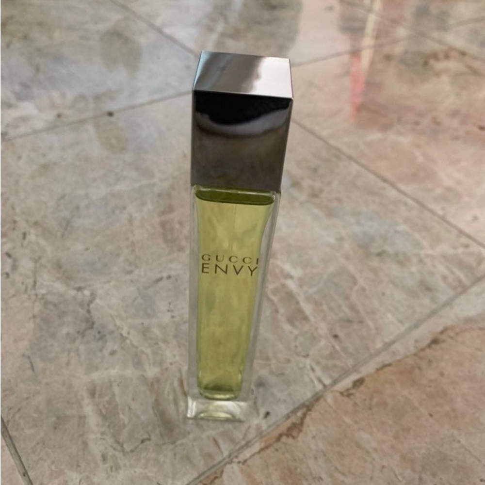 Gucci Envy Perfume 1.7 OZ /50 ML EDT Eau De Toilette Vaporisateur Natural Spray - Picture 3 of 4